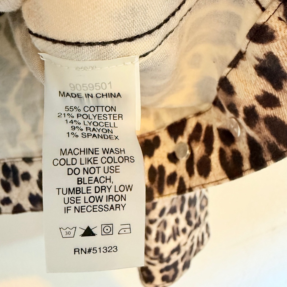 Vince Camuto Women's Black/Cream Leopard Print Jacket Size XL - Picture 5 of 6